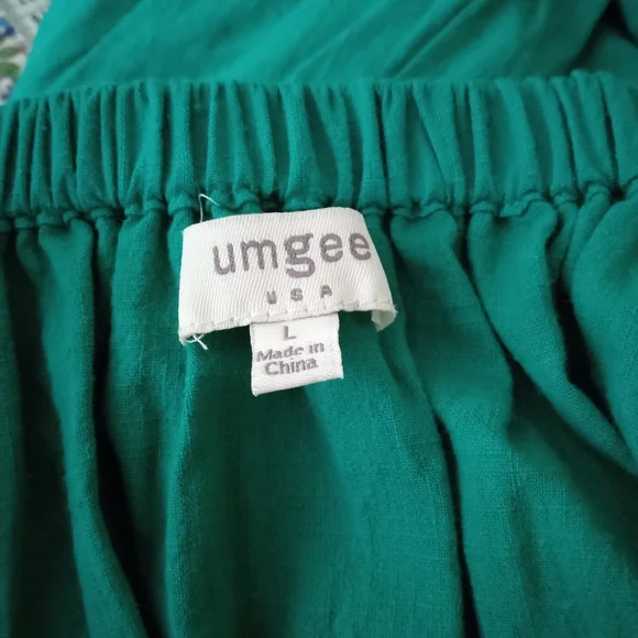 Umgee Off The Shoulders Dresss - Picture 3 of 5